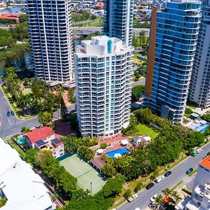 The Crest Apartments